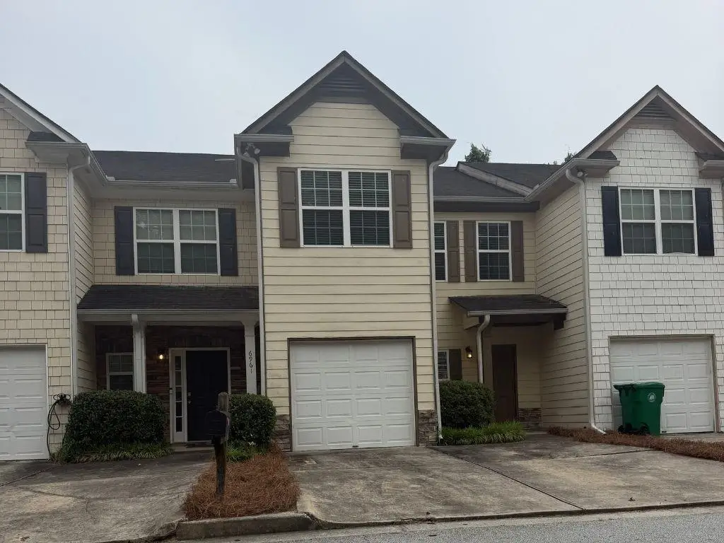 6959 Rogers Point, Lithonia, GA 30058 - #1