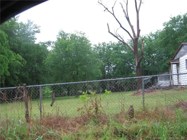 737 NW 4th Street, Checotah, OK 74426 - Image #3