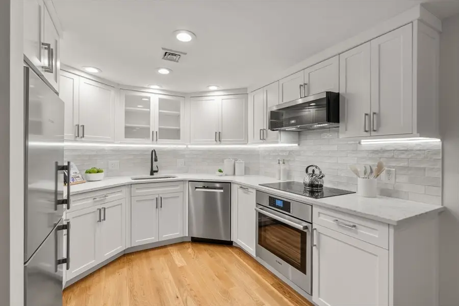 217 West Newton #1, Boston, MA 02116 - #3