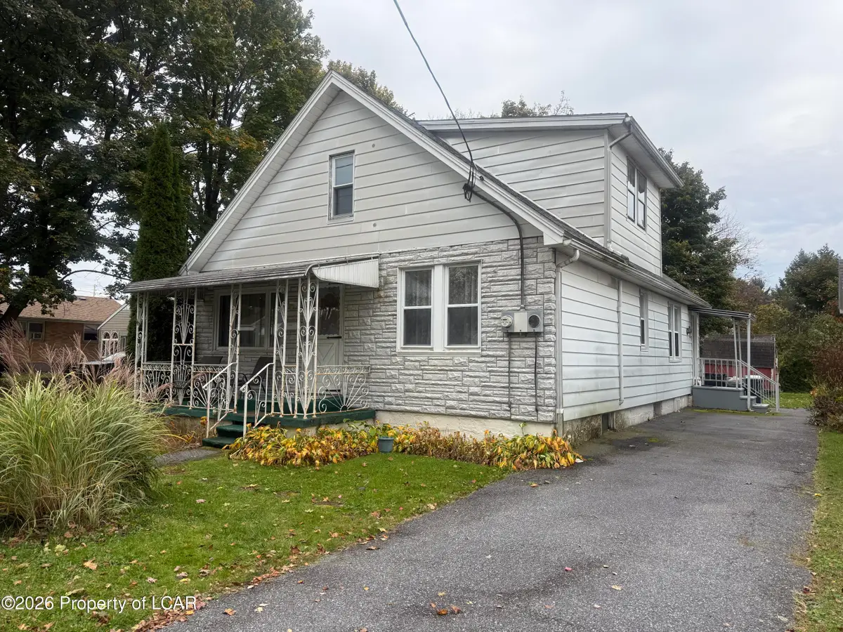 624 Landmesser Ave, West Hazleton, PA 18202 - #1