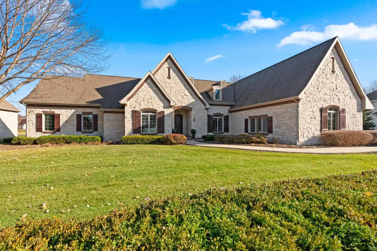 N8418 North Shore Road, Menasha, WI 54952 - #1