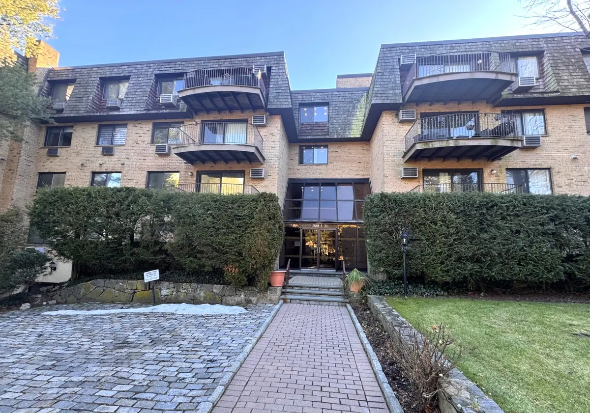 500 Central Park Ave #116, Scarsdale, NY 10583 - #1
