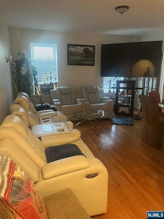 382-386 Highland , 103, Kearny, NJ 07032