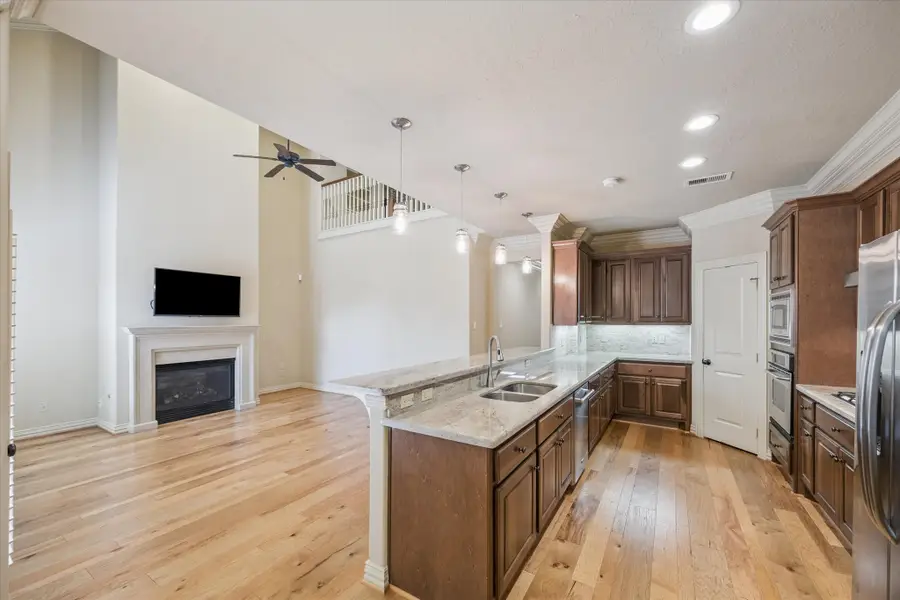 2063 Spring Cedar Lane, Houston, TX 77077 - Image #3