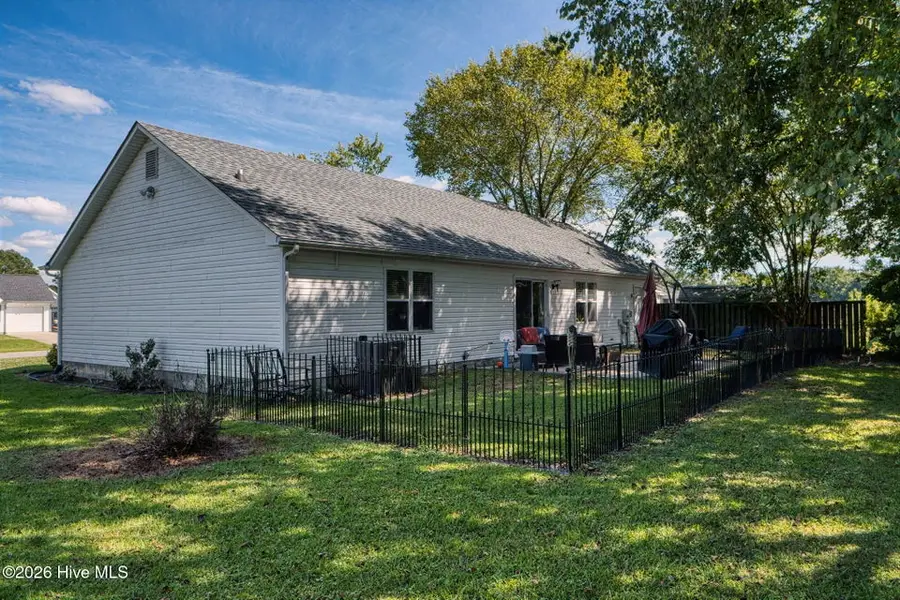 107 Springvale Street, Elizabeth City, NC 27909 - #2