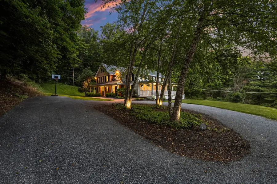 2628 Greenspring Valley Rd, Owings Mills, MD 21117 - #3