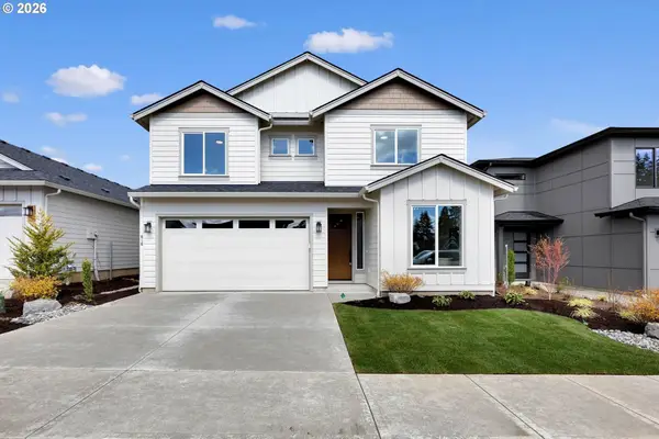 818 SE 35th St, BattleGround, WA 98604