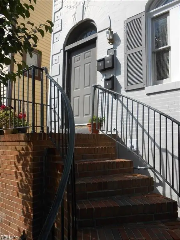 526 Boissevain Avenue unit: 2, Norfolk, VA 23507 - #2