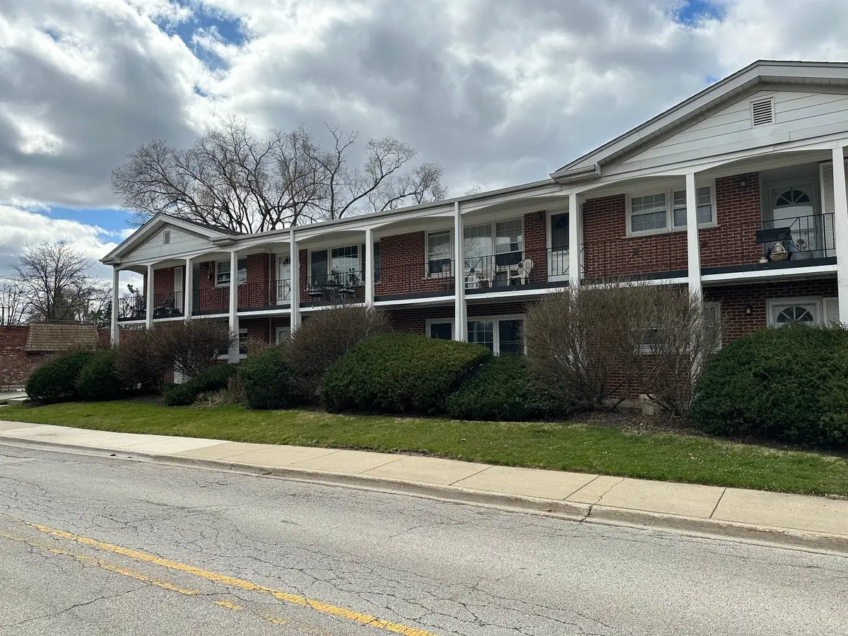 Address Withheld By Seller, Glenview, IL 60025 - #1