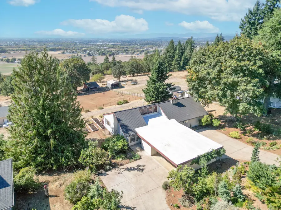 1150 Linnwood Dr Ne, Albany, OR 97322 - Image #3