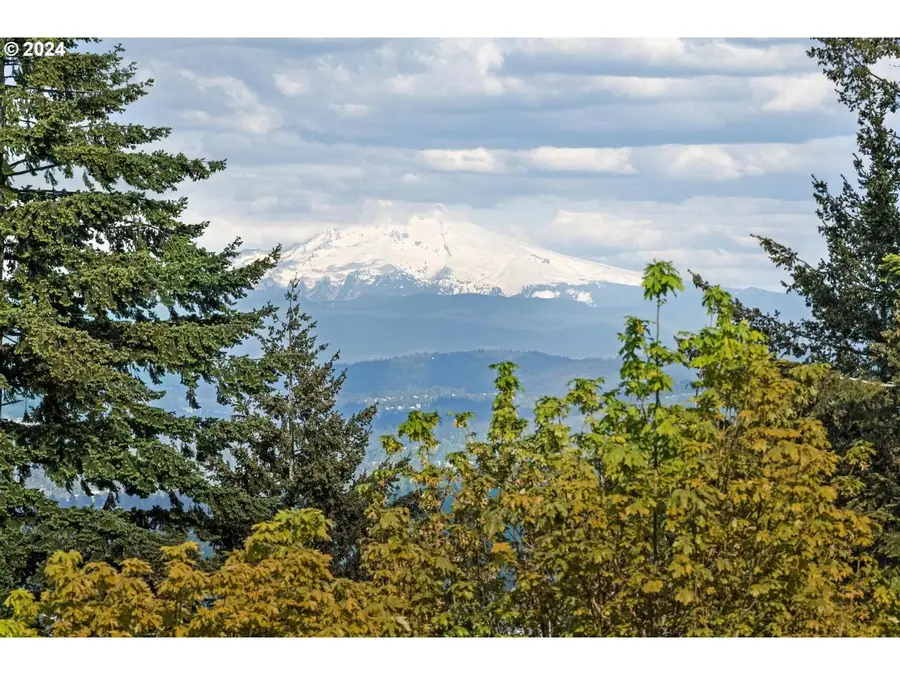 3534 SW Gale Ave, Portland, OR 97239 - Image #2