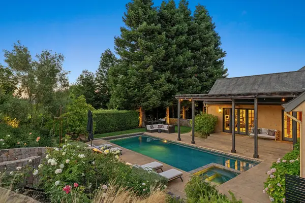 1297 Leaning Oak Drive, Napa, CA 94558