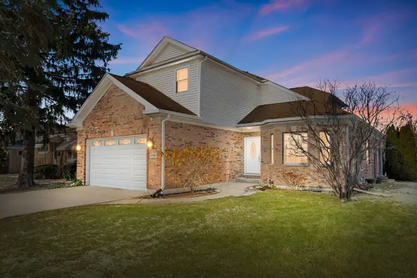 1686 Greenleaf Avenue, Des Plaines, IL 60018