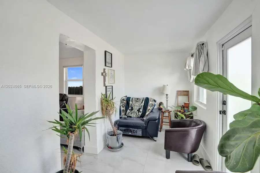 2220 Hope St, Hollywood, FL 33020 - #3