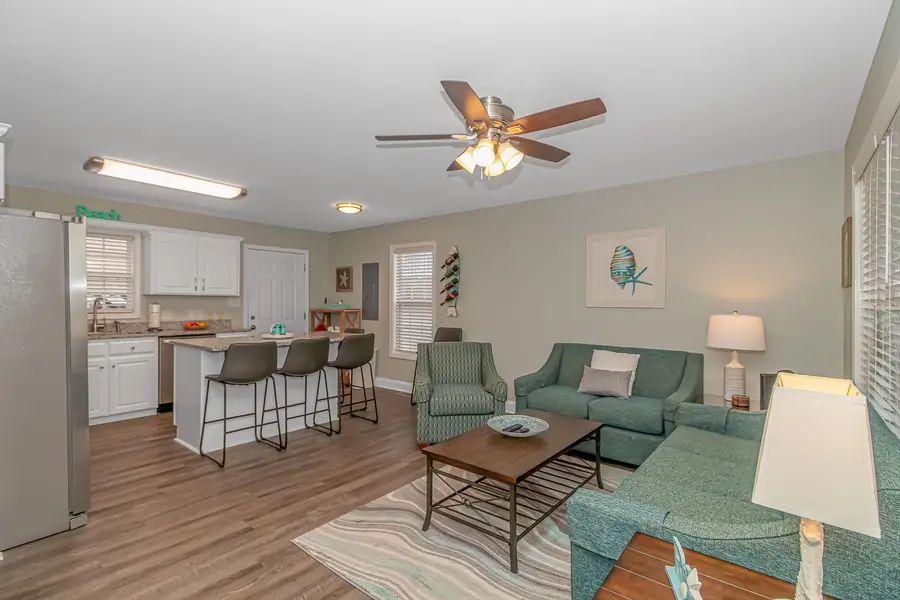 6001 - 1614 S Kings Hwy., Myrtle Beach, SC 29575 - Image #3