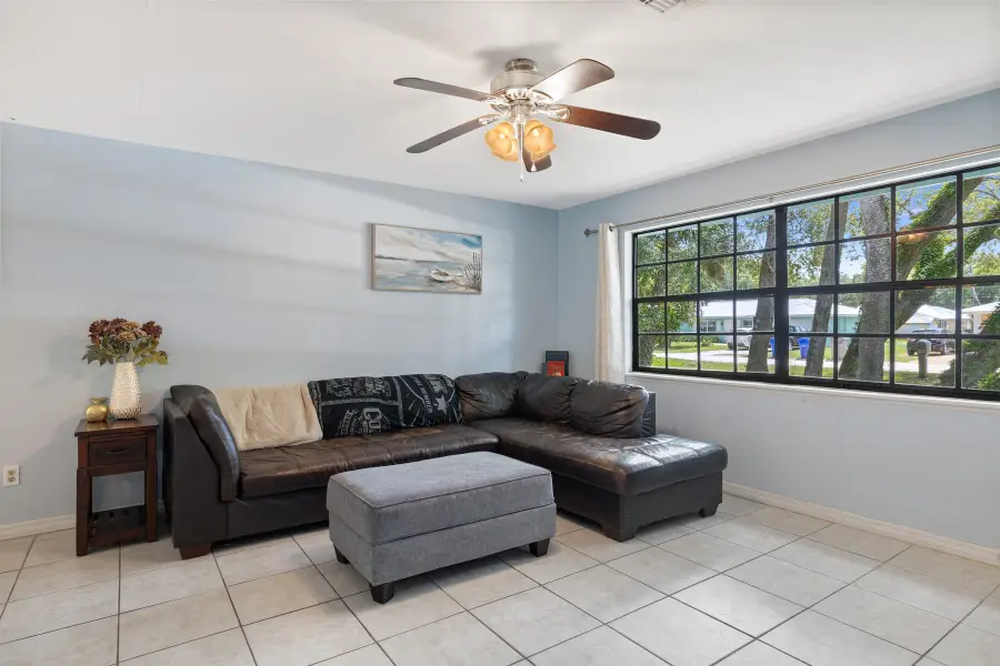 1635 71st Court, Vero Beach, FL 32966 - Image #3