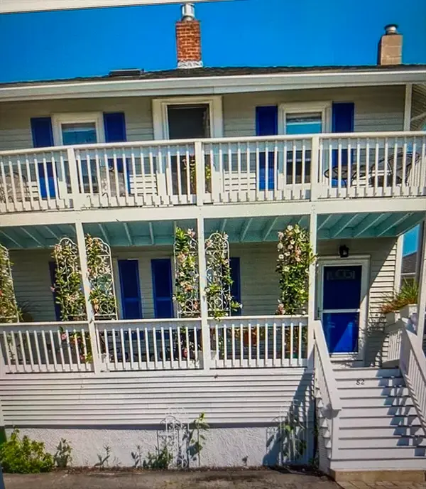 82 Newport Road (jun/jul/aug), Hull, MA 02045