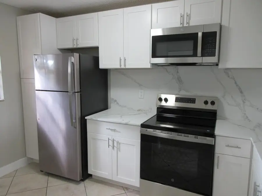 4111 NW 114th Avenue, Coral Springs, FL 33065 - #3