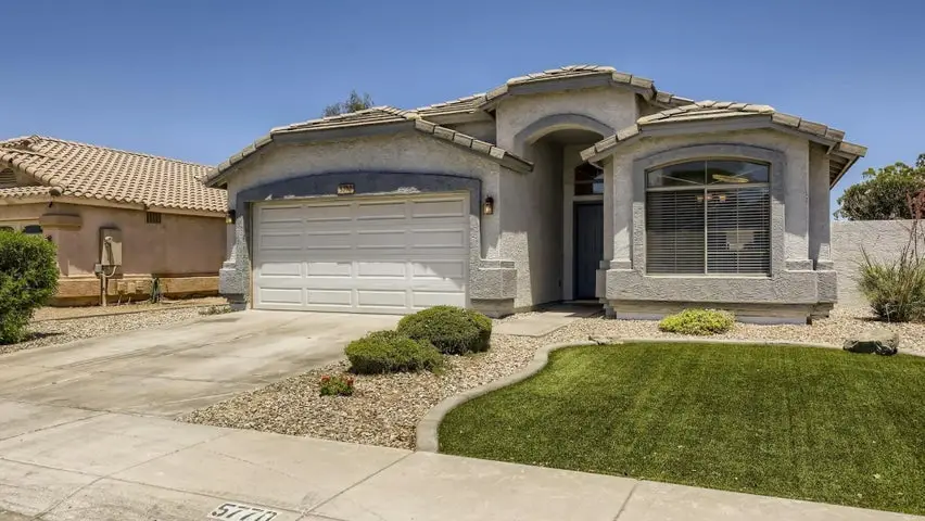 5770 W Seldon Ln, Glendale, AZ 85302 - #2