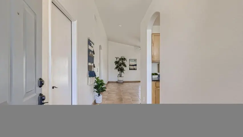 5770 W Seldon Ln, Glendale, AZ 85302 - #3
