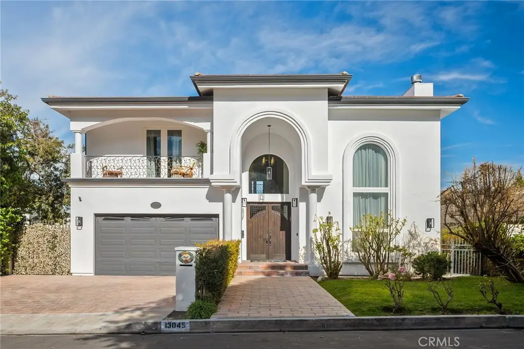 13045 Greenleaf Street, Studio City, CA 91604 - Image #1