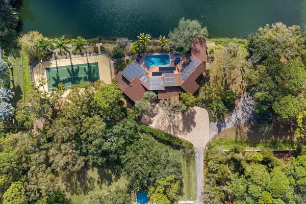 2402 Pine Hammock, CLEARWATER, FL 33764