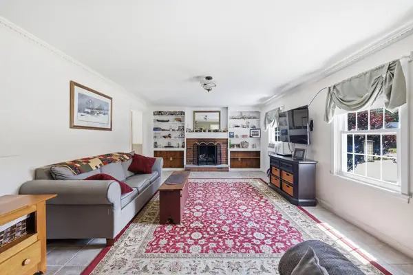 3 Mathews Avenue, Bath, ME 04530