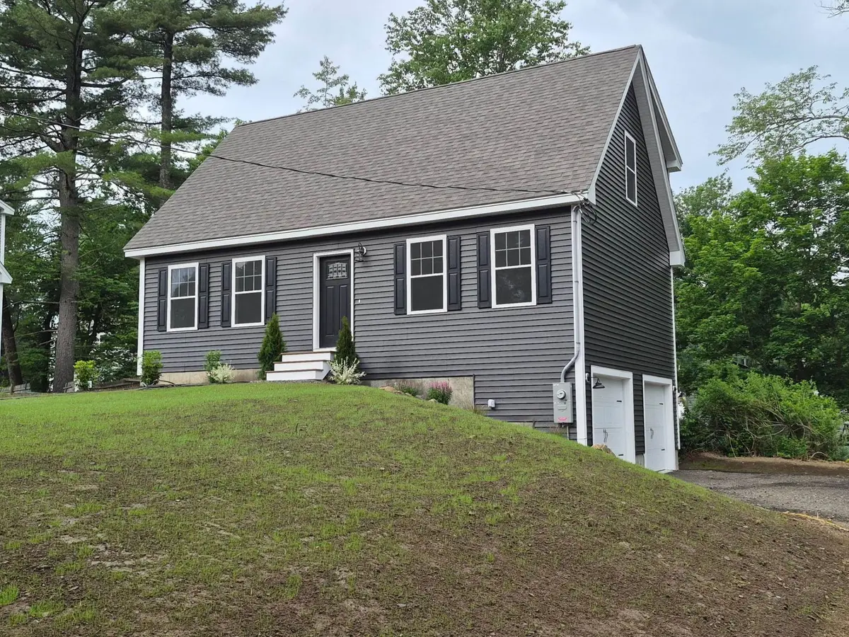 10 Phyllis Avenue, Raymond, NH 03077 - #1