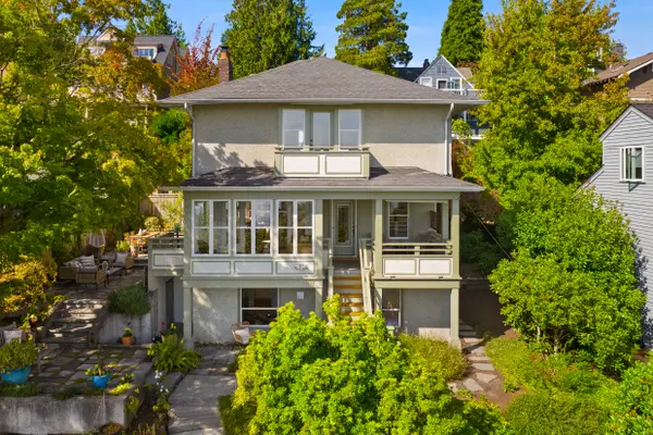 1129 37th Avenue, Seattle, WA 98122