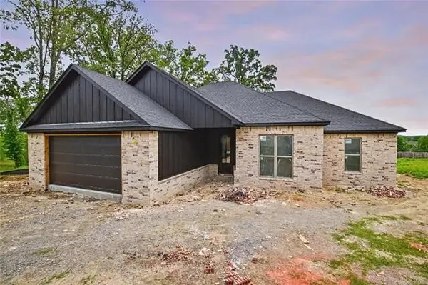 685 Woodlands Drive, Tahlequah, OK 74464
