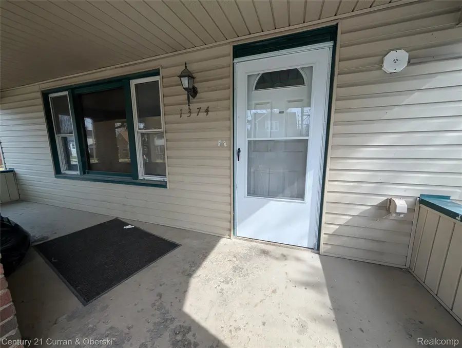 1374 Hanford #1 Avenue, Lincoln Park, MI 48146 - #3