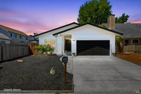 1462 Jasmine Circle, Rohnert Park, CA 94928