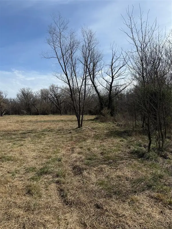 1800 Fischer Dr, Norman, OK 73026