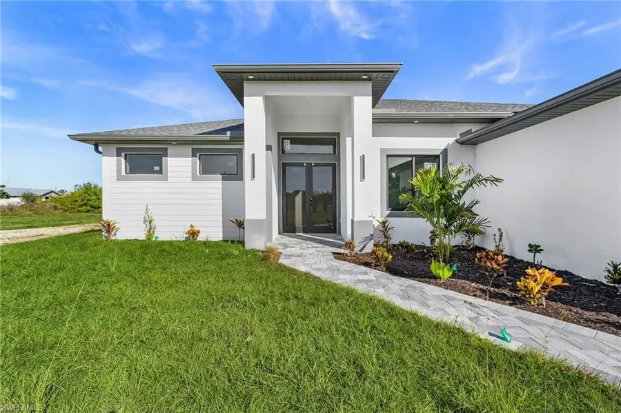 417 SW 23rd TER, Cape Coral, FL 33991 - #3