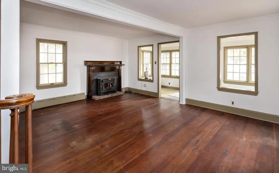 15 Jerome Ter, Clementon, NJ 08021 - #3
