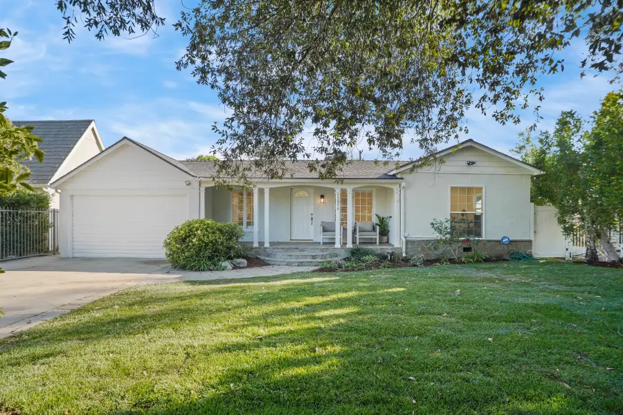 11814 Hesby Street, Valley Village, CA 91607 - #2