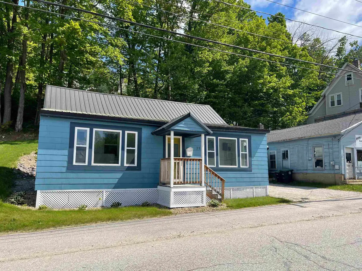 21 East Bow Street, Franklin, NH 03235 - #1
