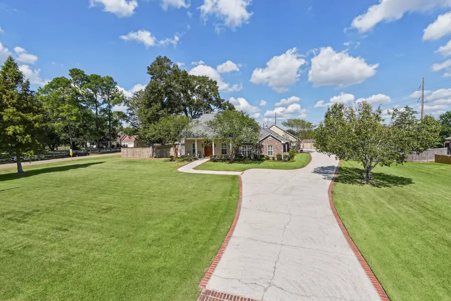 38374 Henry Rd, Prairieville, LA 70769 - #2