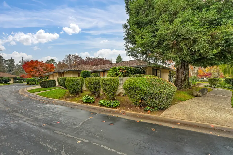1106 Commons Drive, Sacramento, CA 95825 - Image #2