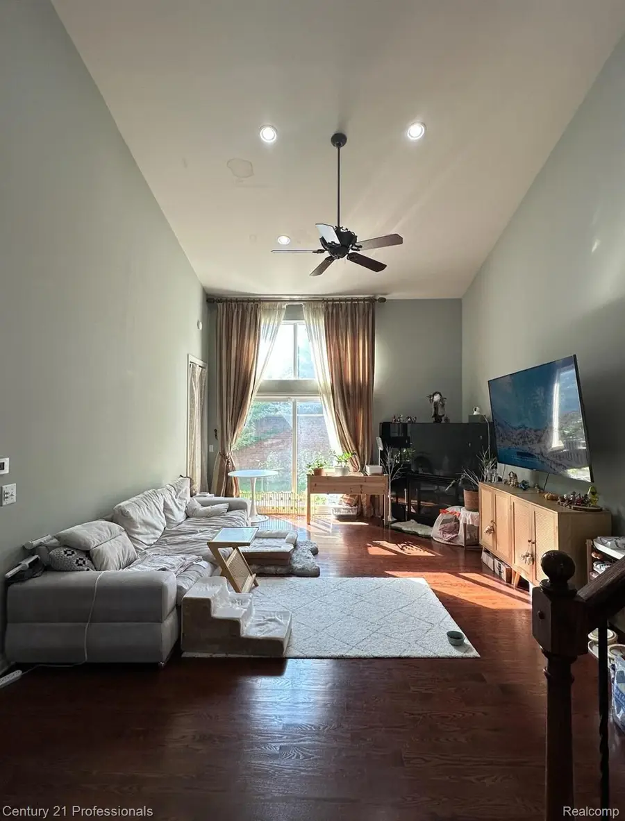 4391 Bennett Park Circle #null, Troy, MI 48085 - Image #2