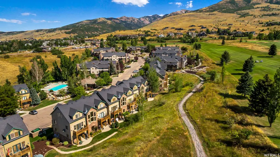 3562 N Fox Run Dr #403, Eden, UT 84310 - #2