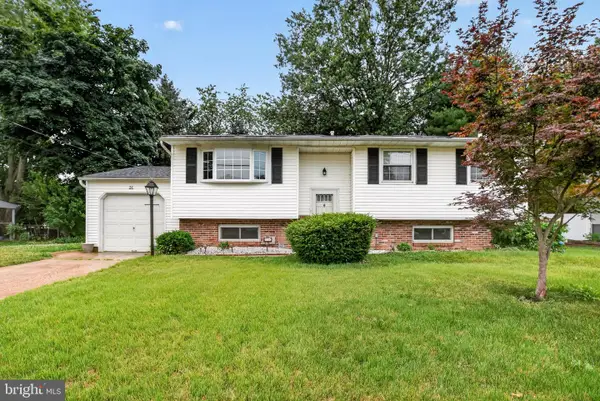 26 Glenwood Rd, LUMBERTON, NJ 08048