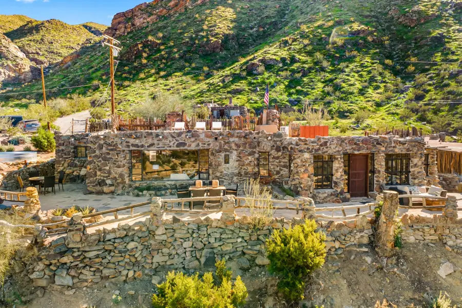 2550 S Araby Drive, Palm Springs, CA 92264 - Image #2