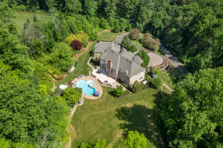7 Cobblefield Rd, Mendham, NJ 07945 - #3