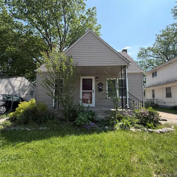 2316 Harris Street, Ferndale, MI 48220