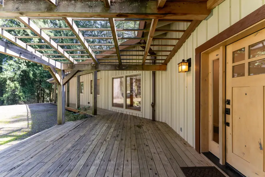 19855 NE Trunk Rd, Dundee, OR 97115 - Image #2