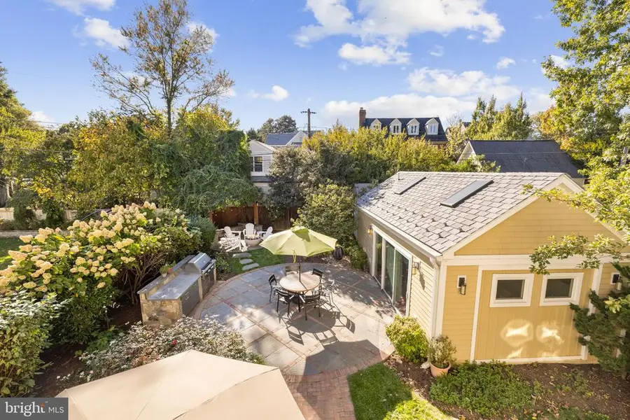 1604 N Edgewood Street, Arlington, VA 22201 - #3