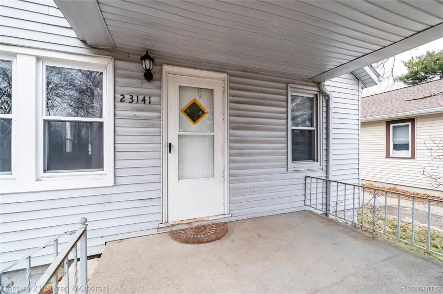 23141 Harding Avenue, Hazel Park, MI 48030 - #3