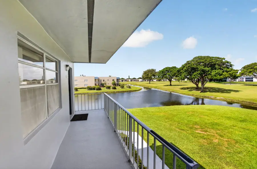 265 Burgundy #F, Delray Beach, FL 33484 - #2