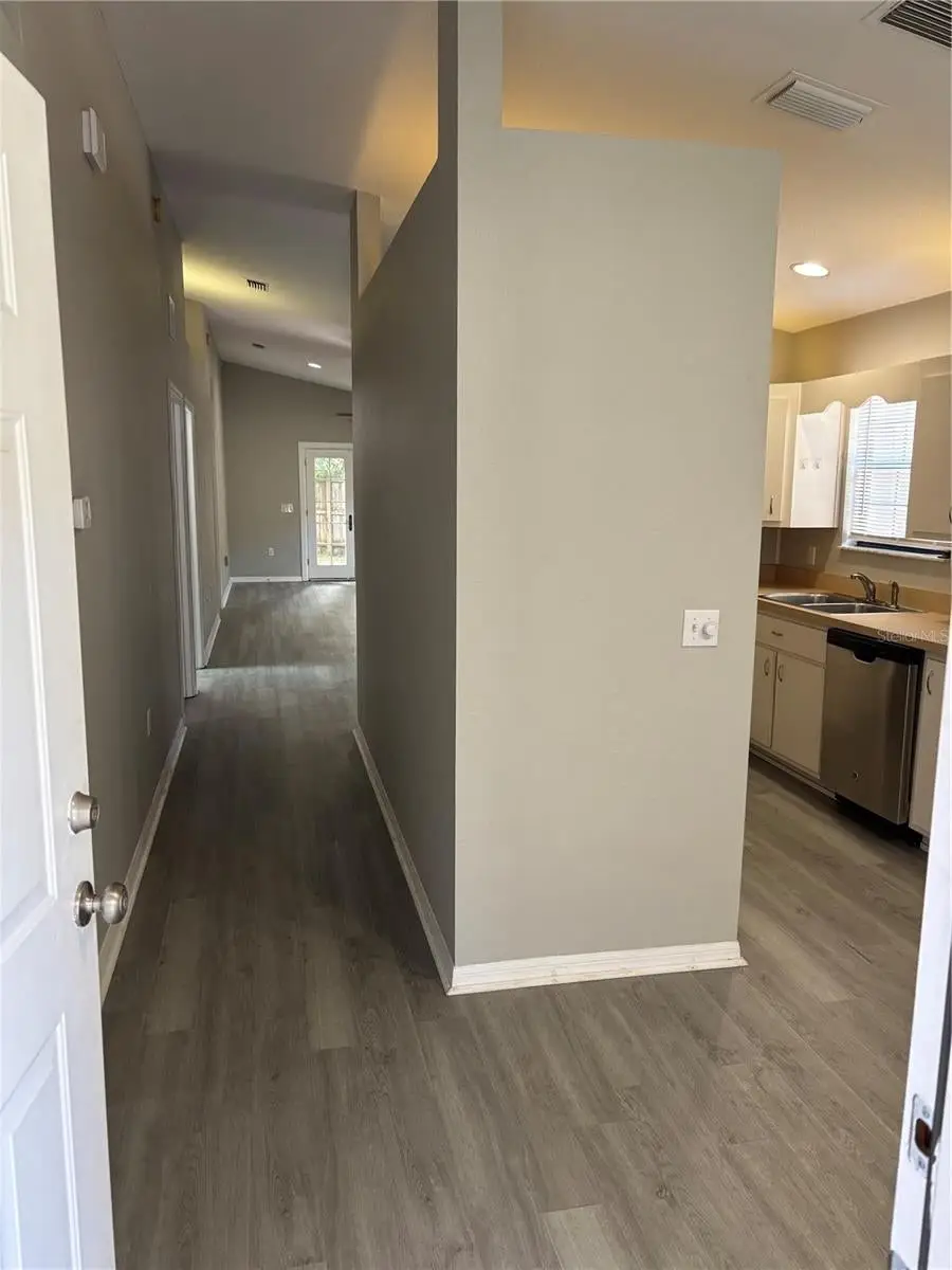 3906 NE 22nd Street, Ocala, FL 34470 - #2